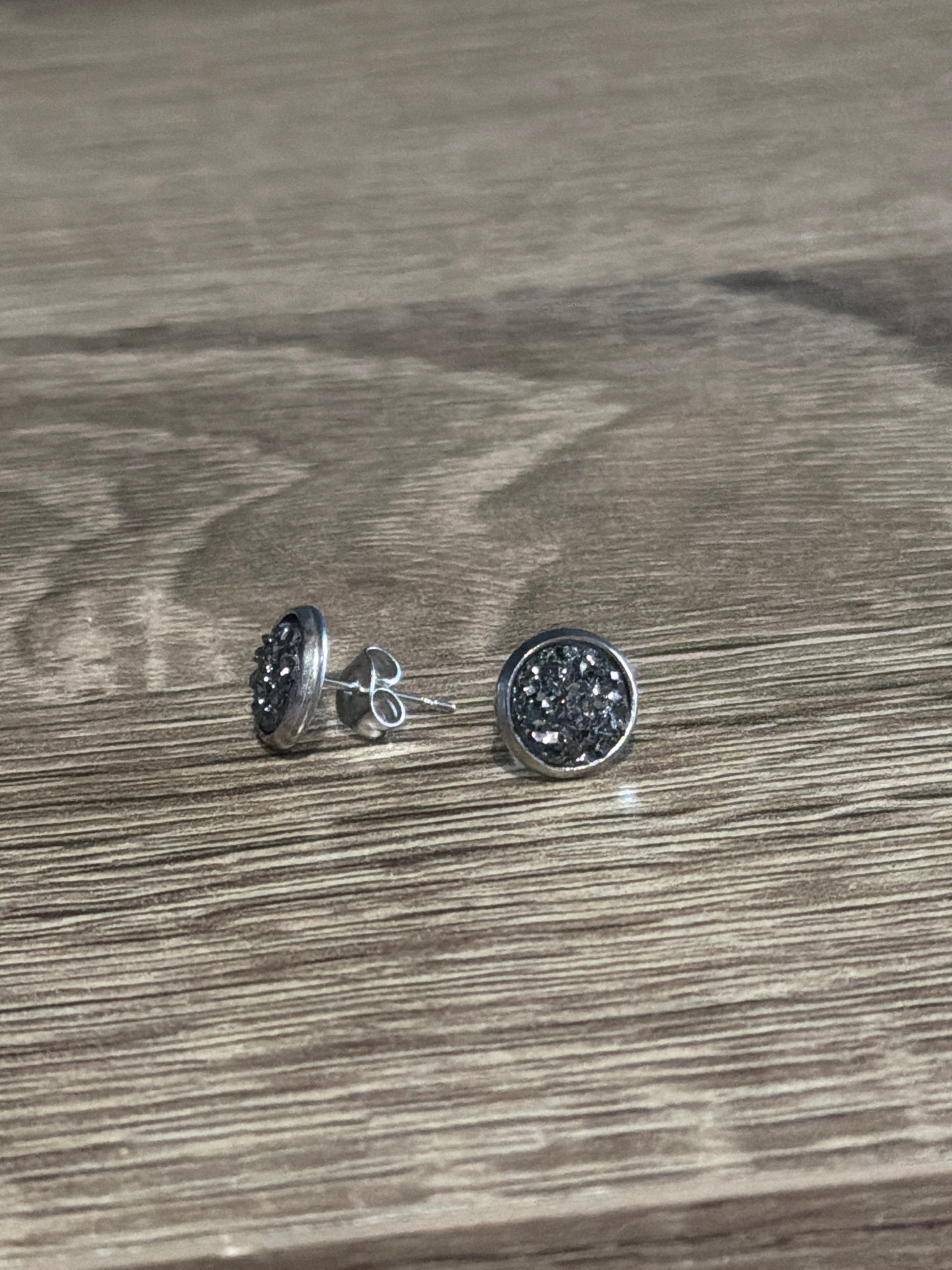 Droozy Earrings